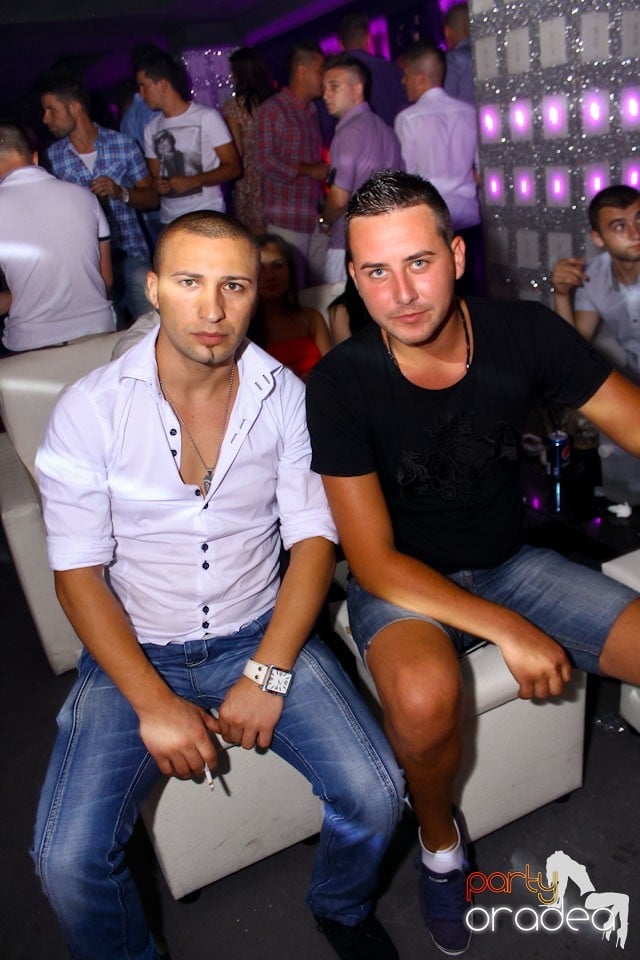 Petrecere cu Blaga de la Oradea în Life, 