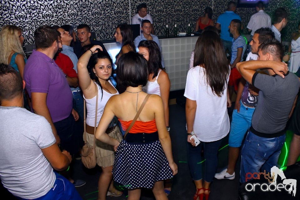 Petrecere cu Blaga de la Oradea în Life, 