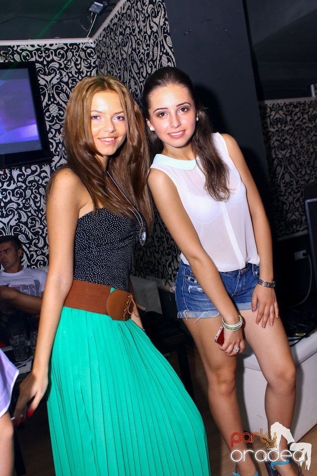 Petrecere cu Blaga de la Oradea în Life, 