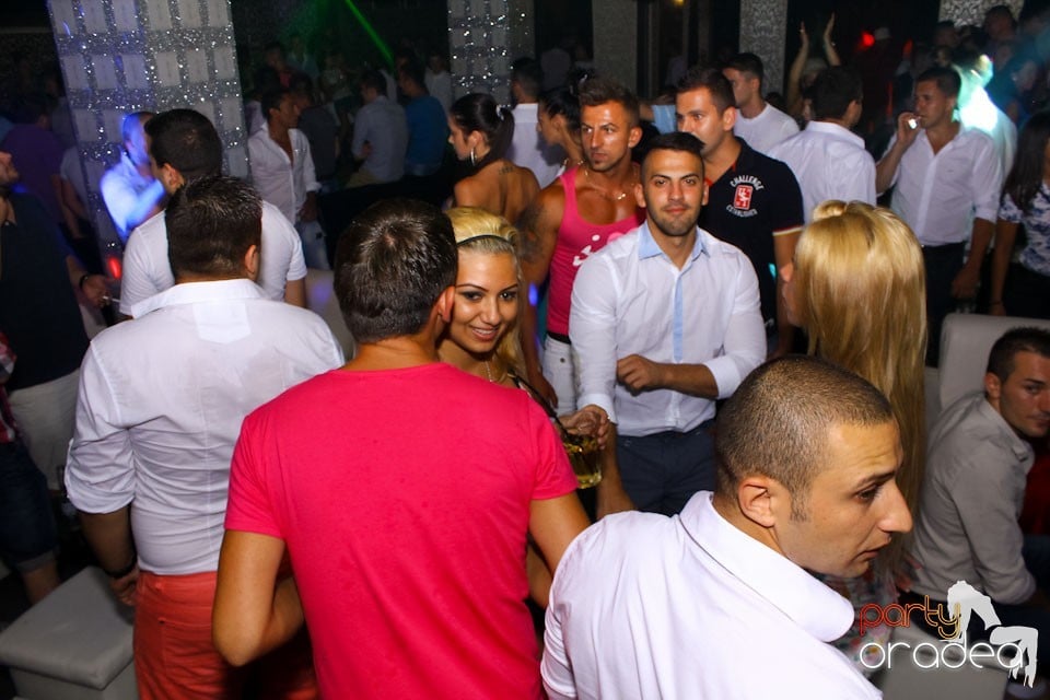 Petrecere cu Blaga de la Oradea în Life, 