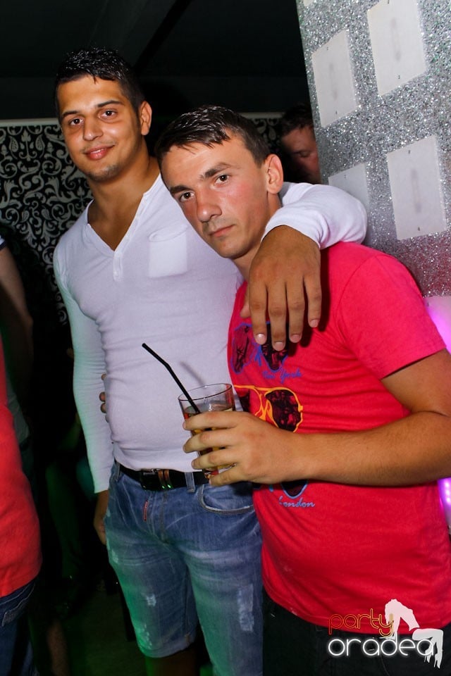 Petrecere cu Blaga de la Oradea în Life, 