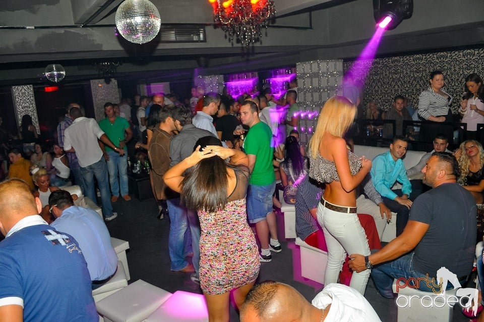 Petrecere cu Blaga de la Oradea în Life, 