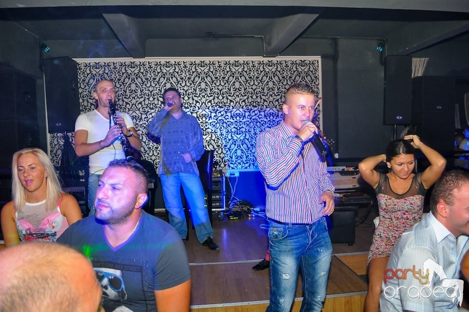 Petrecere cu Blaga de la Oradea în Life, 