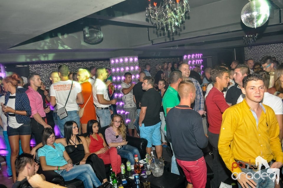 Petrecere cu Blaga de la Oradea în Life, 