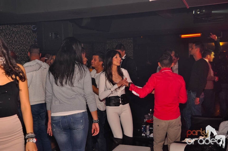 Petrecere cu Blaga de la Oradea în Life,
