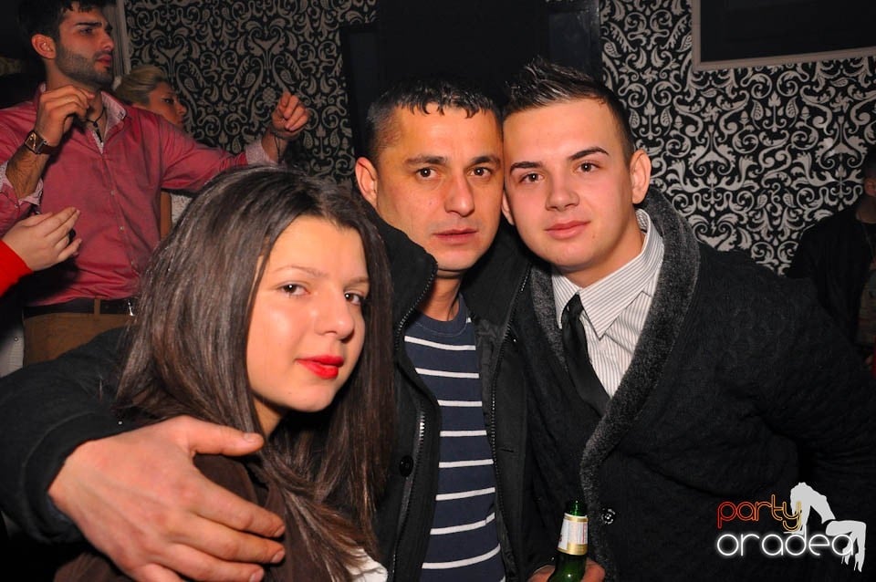 Petrecere cu Blaga de la Oradea în Life,