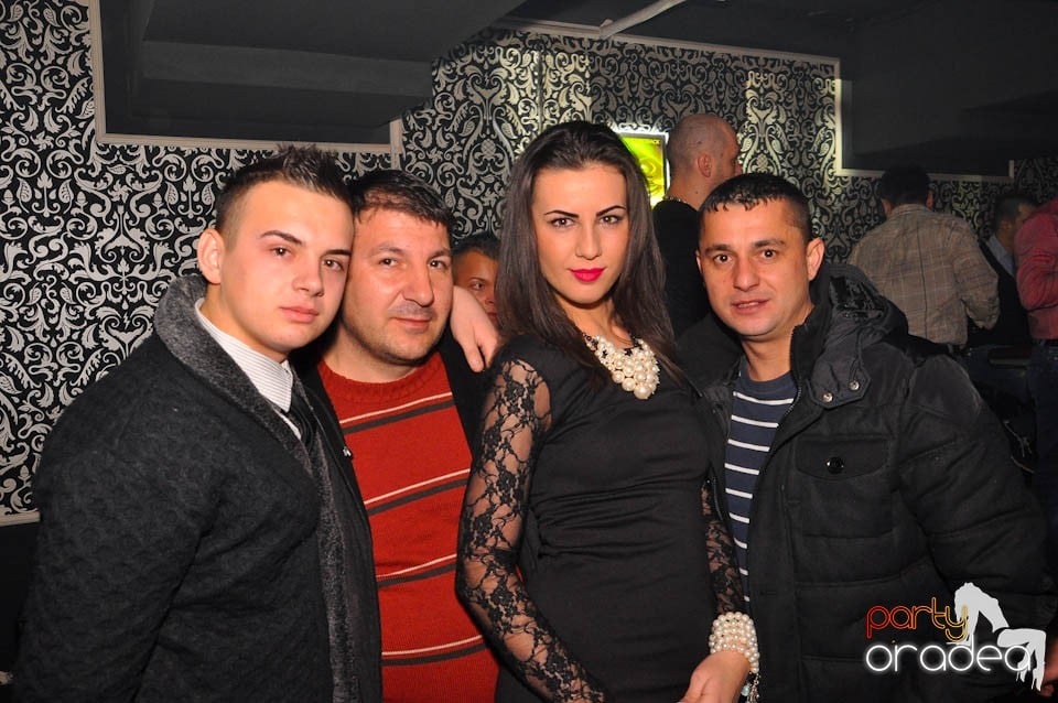 Petrecere cu Blaga de la Oradea în Life,