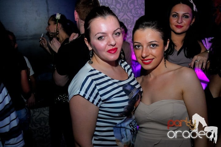 Petrecere cu Blaga de la Oradea şi Speedy Band,