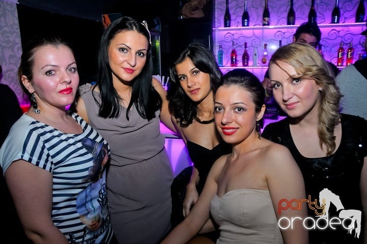 Petrecere cu Blaga de la Oradea şi Speedy Band,