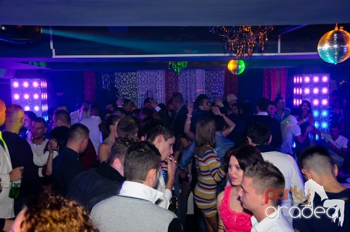 Petrecere cu Blaga de la Oradea şi Speedy Band,