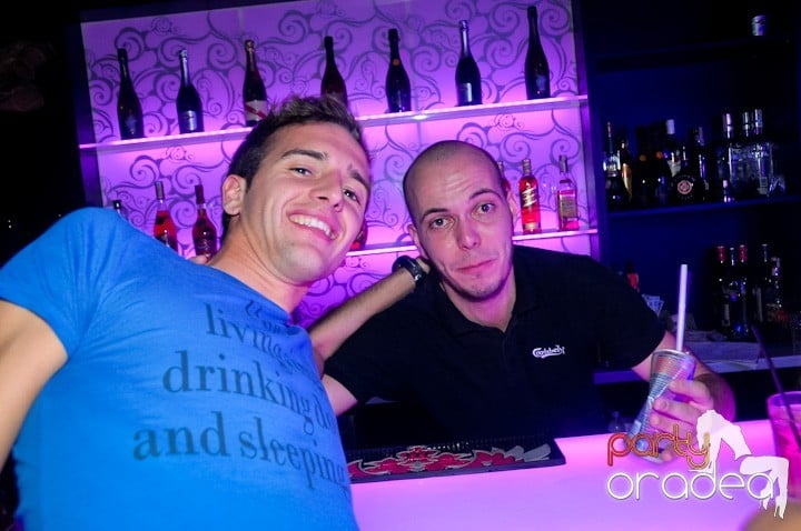 Petrecere cu Blaga de la Oradea şi Speedy Band,
