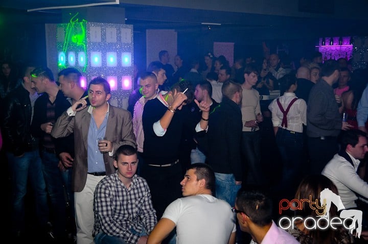 Petrecere cu Blaga de la Oradea şi Speedy Band,