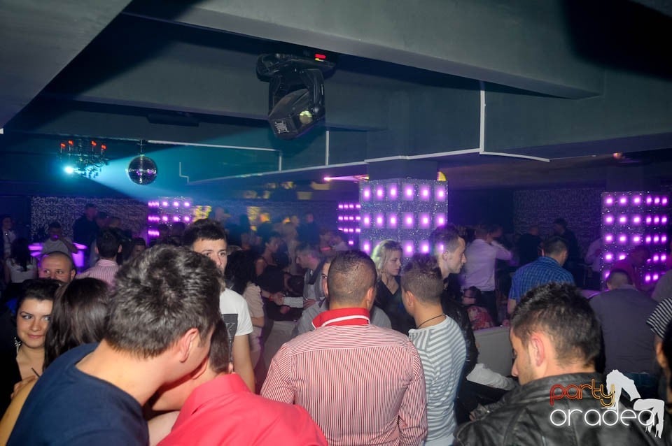 Petrecere cu Blaga de la Oradea şi Speedy Band,