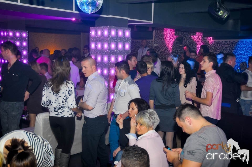 Petrecere cu Blaga de la Oradea şi Speedy Band,