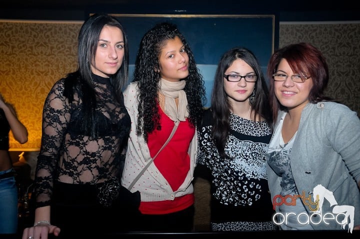 Petrecere cu Blaga de la Oradea şi Speedy Band,