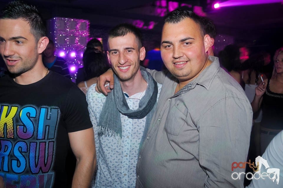 Petrecere cu Blaga de la Oradea şi Speedy Band,