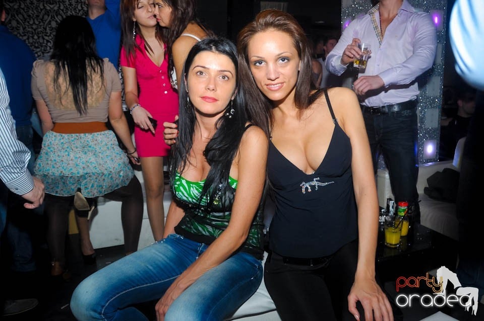 Petrecere cu Blaga de la Oradea şi Speedy Band,
