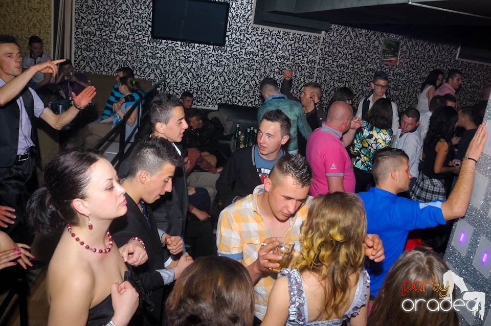 Petrecere cu Blaga de la Oradea şi Speedy Band,