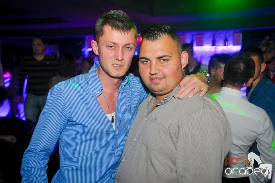 Petrecere cu Blaga de la Oradea şi Speedy Band,