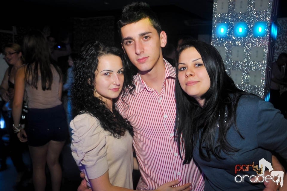 Petrecere cu Blaga de la Oradea şi Speedy Band,