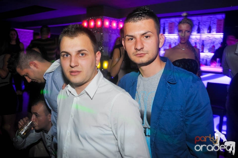 Petrecere cu Blaga de la Oradea şi Speedy Band,