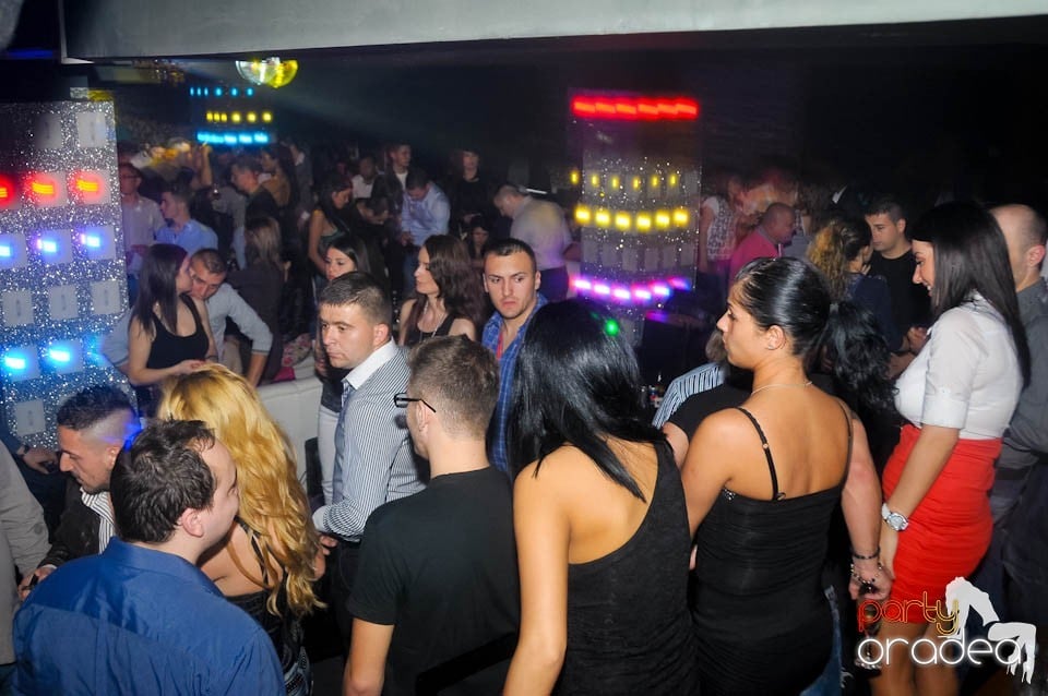Petrecere cu Blaga de la Oradea şi Speedy Band,