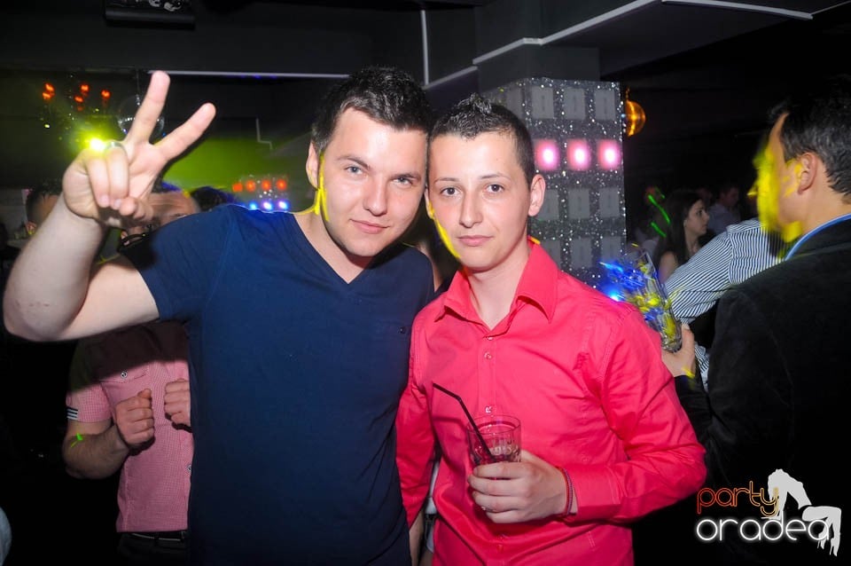 Petrecere cu Blaga de la Oradea şi Speedy Band,
