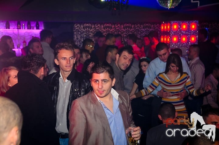 Petrecere cu Blaga de la Oradea şi Speedy Band,