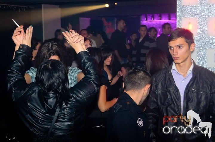 Petrecere cu Blaga de la Oradea şi Speedy Band,