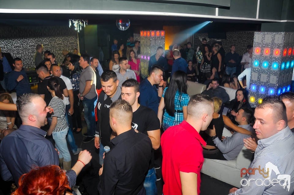 Petrecere cu Blaga de la Oradea şi Speedy Band,