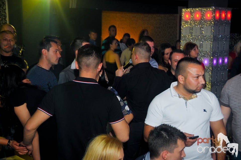 Petrecere cu Blaga de la Oradea şi Speedy Band,