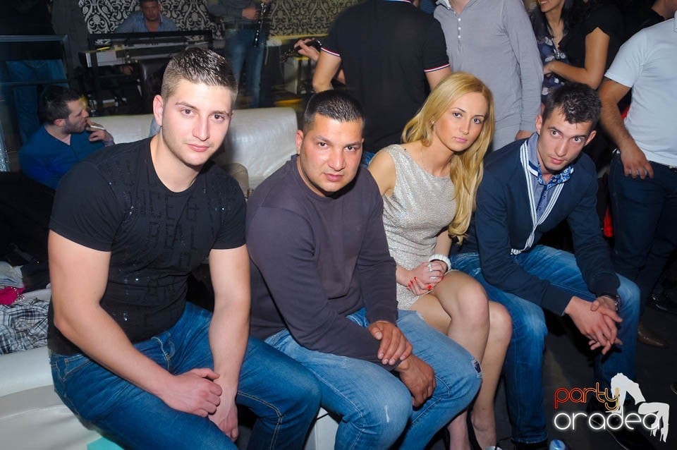 Petrecere cu Blaga de la Oradea şi Speedy Band,