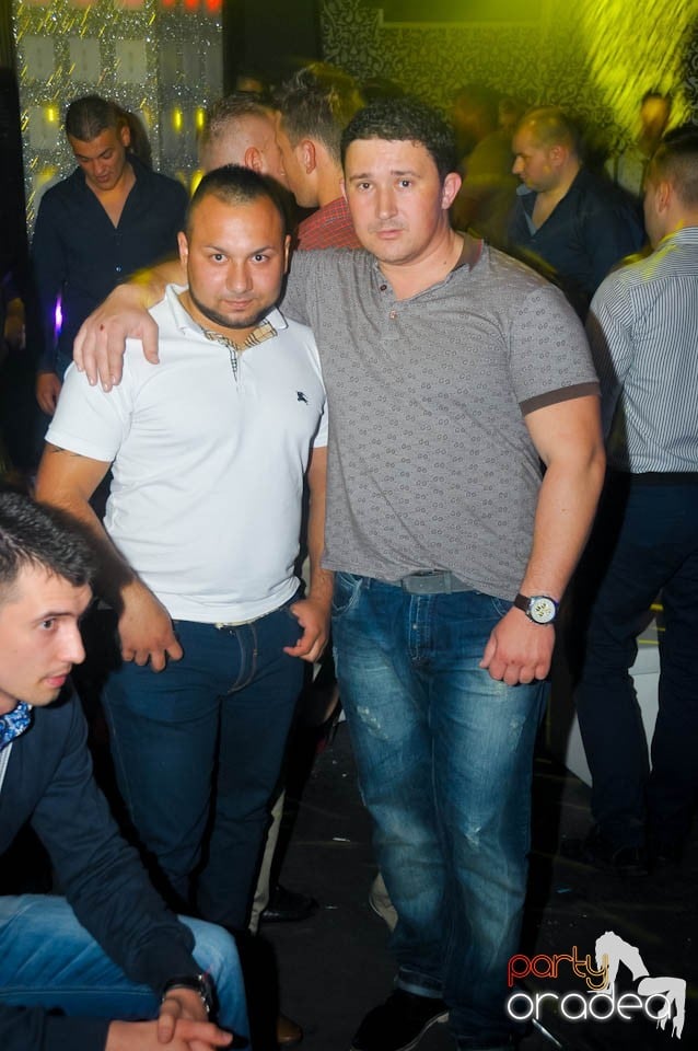Petrecere cu Blaga de la Oradea şi Speedy Band,