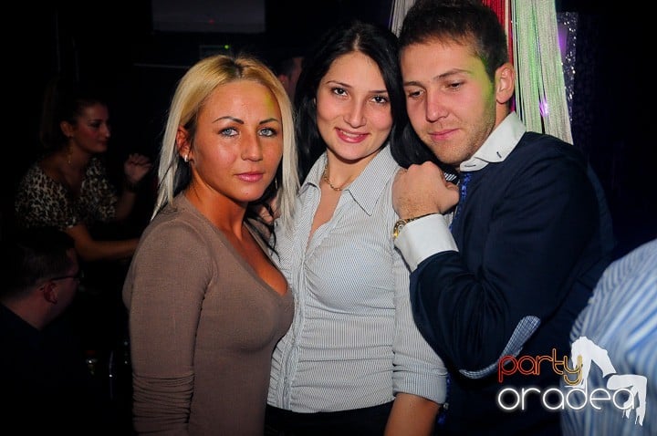 Petrecere cu Blaga de la Oradea şi Speedy Band,