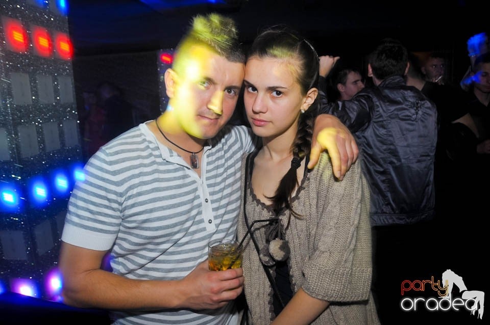 Petrecere cu Blaga de la Oradea şi Speedy Band,