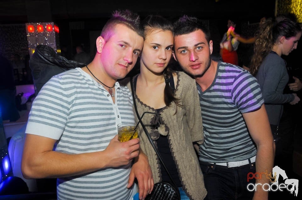 Petrecere cu Blaga de la Oradea şi Speedy Band,