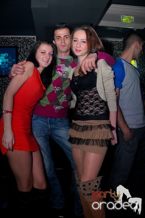 Petrecere cu Blaga de la Oradea şi Speedy Band,