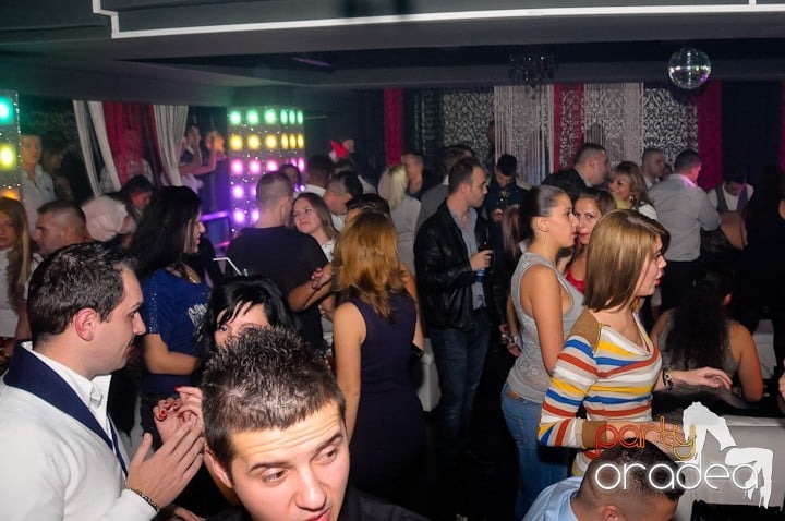 Petrecere cu Blaga de la Oradea şi Speedy Band,