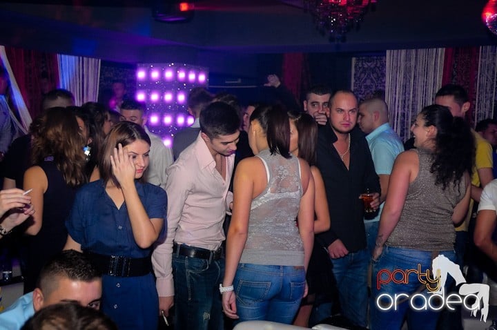 Petrecere cu Blaga de la Oradea şi Speedy Band,
