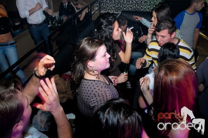 Petrecere cu Blaga de la Oradea şi Speedy Band,