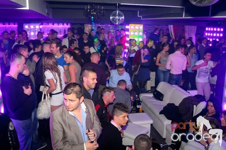 Petrecere cu Blaga de la Oradea şi Speedy Band,