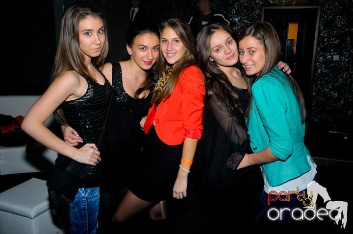 Petrecere cu Blaga de la Oradea şi Speedy Band,