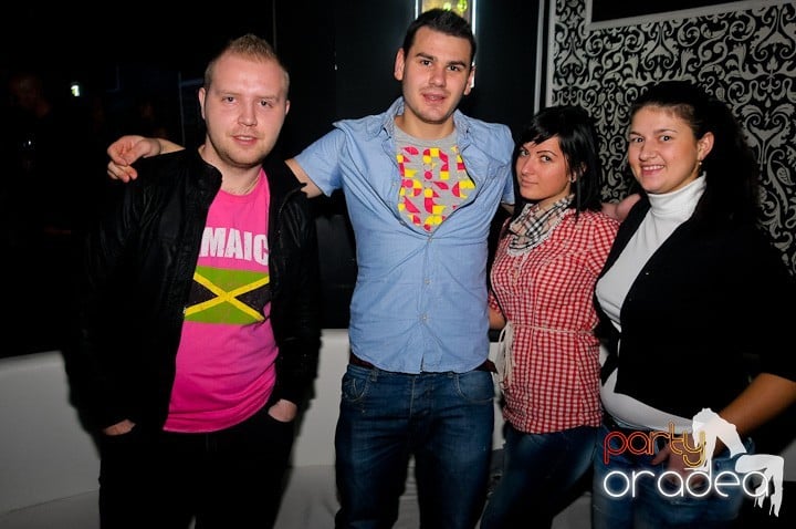 Petrecere cu Blaga de la Oradea şi Speedy Band,