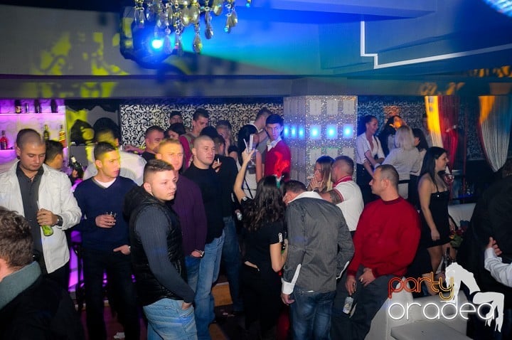 Petrecere cu Blaga de la Oradea şi Speedy Band,