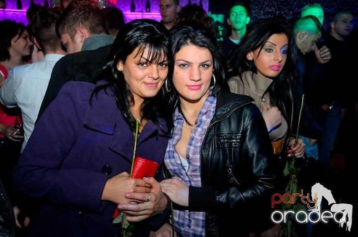 Petrecere cu Blaga de la Oradea şi Speedy Band,