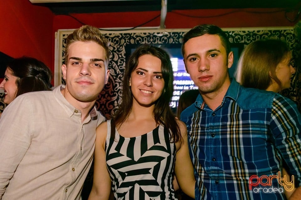 Petrecere cu Blaga de la Oradea,