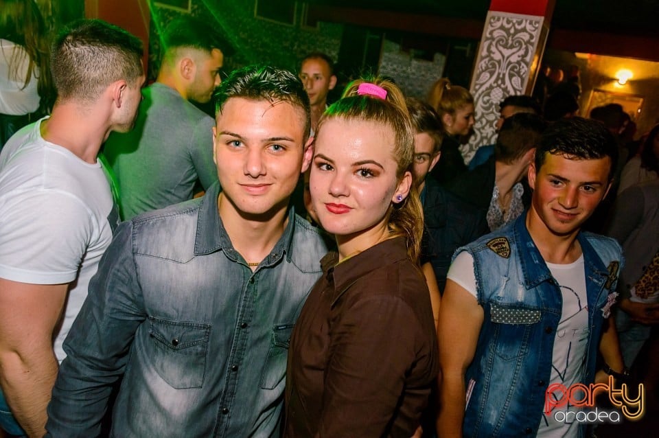 Petrecere cu Blaga de la Oradea,
