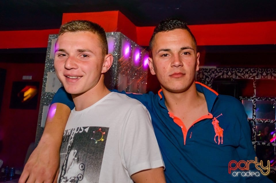 Petrecere cu Blaga de la Oradea,