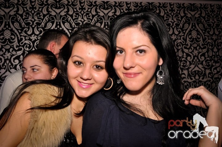 Petrecere cu Blaga de la Oradea,