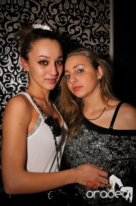 Petrecere cu Blaga de la Oradea,